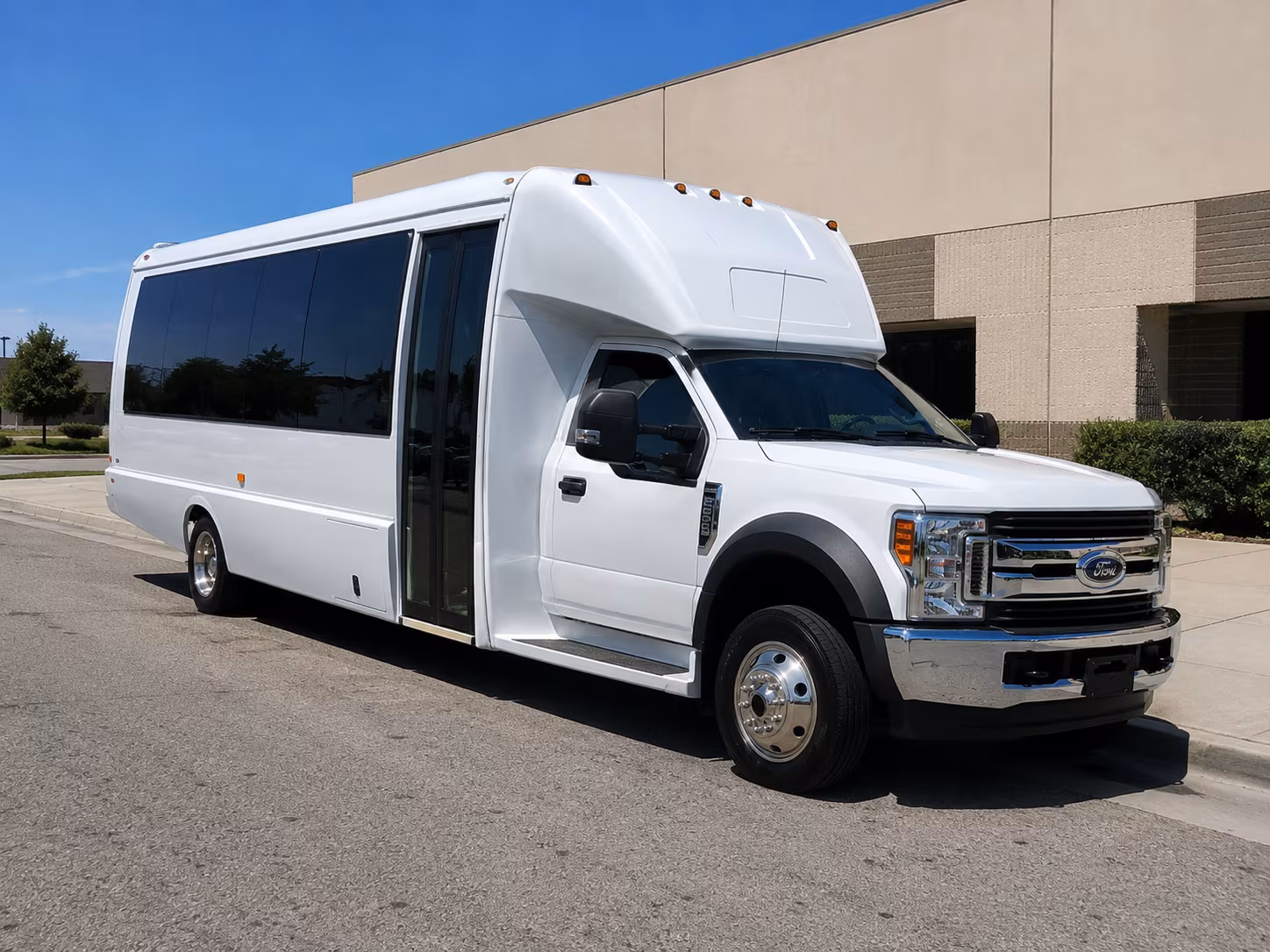 Sacramento Wedding Transportation & Shuttle Service